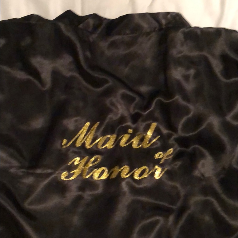 Black & Gold Maid of Honor Robe